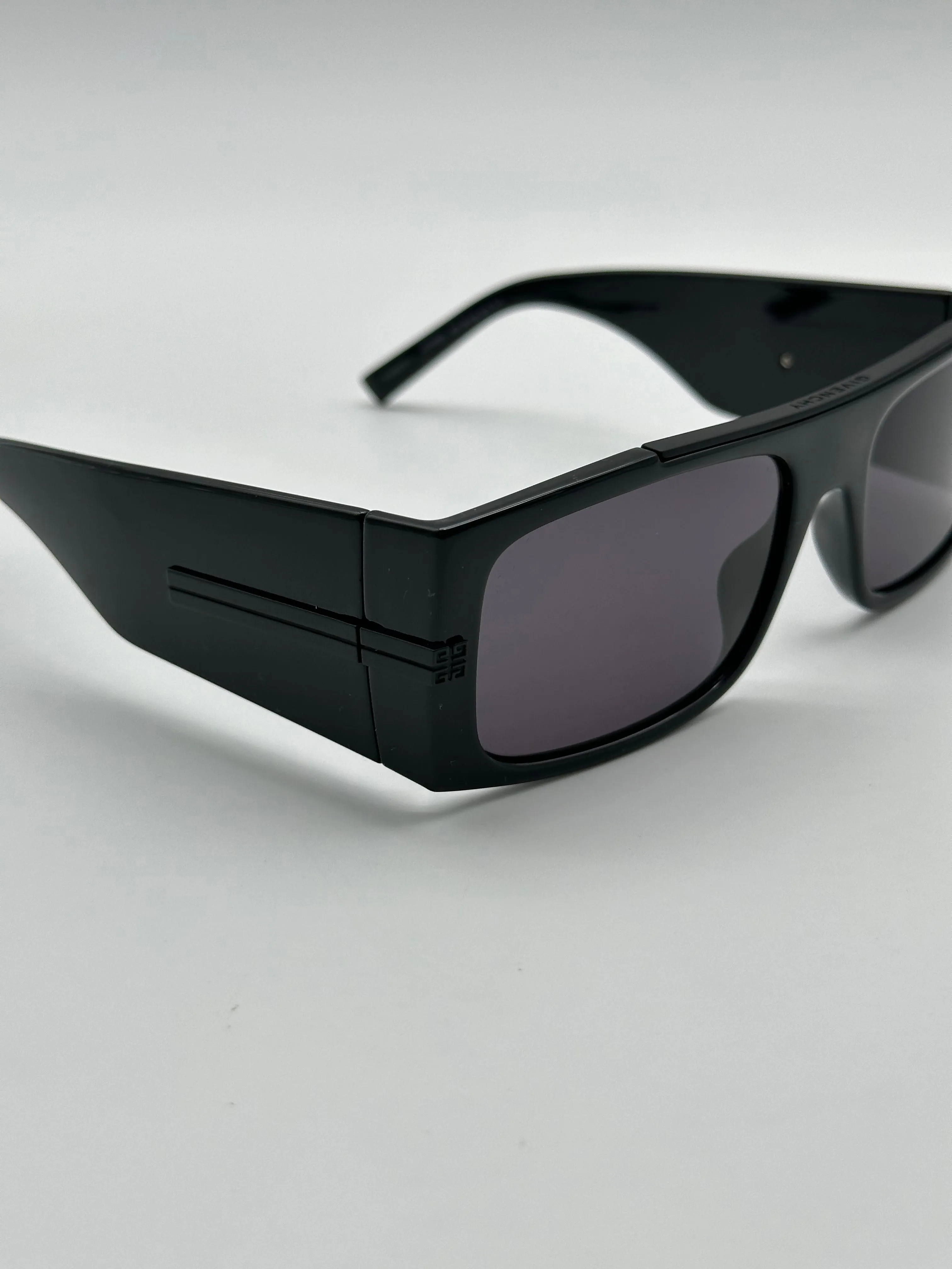 Dark Rectangular Sunglasses