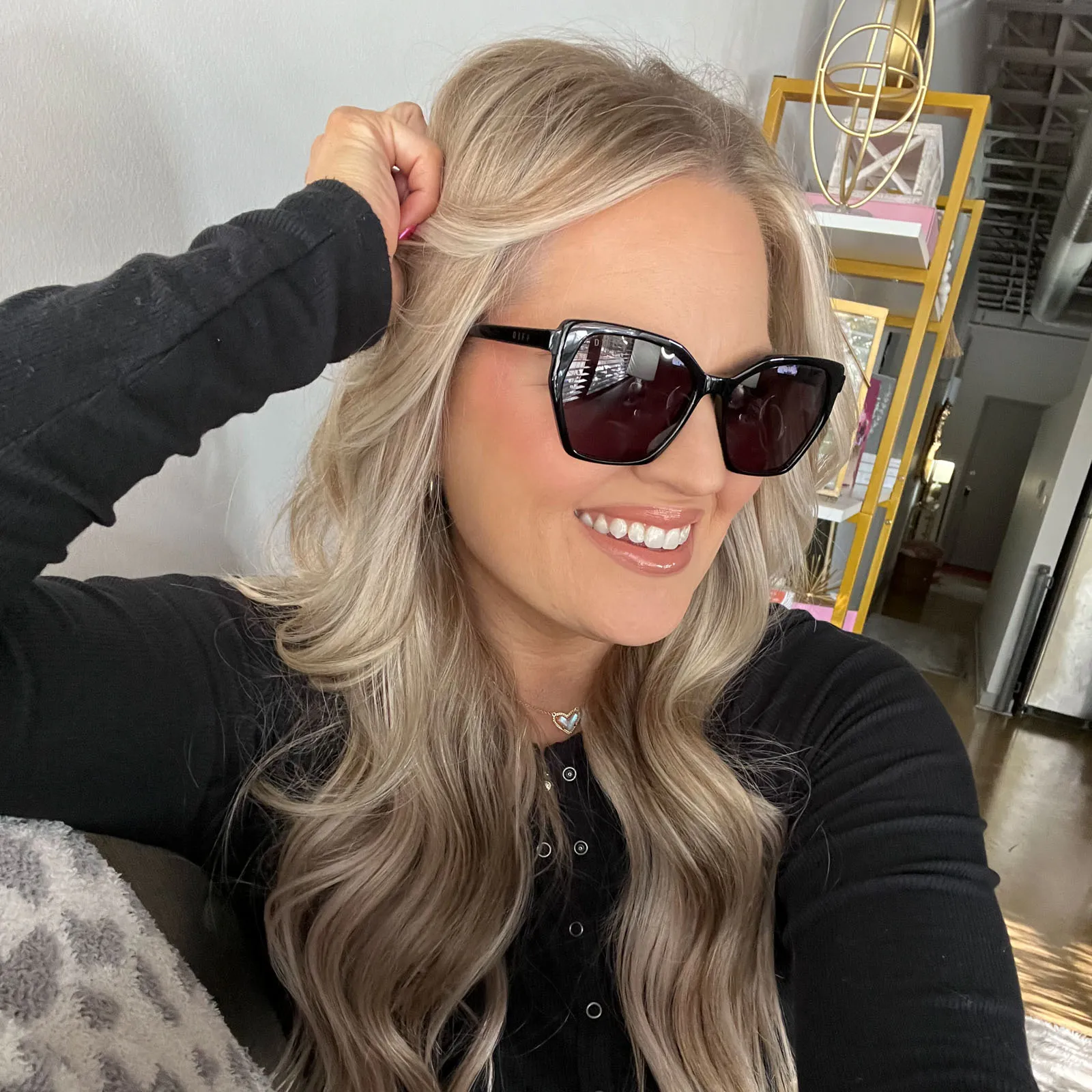 VERA - BLACK   GREY SUNGLASSES